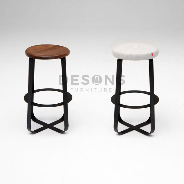 Quandro Stool
